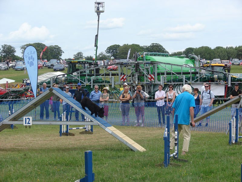 Photo of demonstation being held at Euston Park